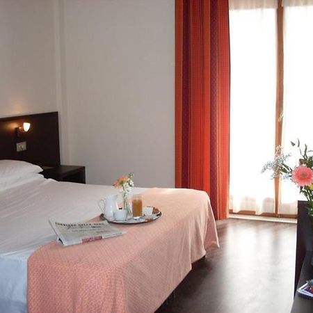 Hotel Isola Di Lauria Lauria Inferiore Kamer foto